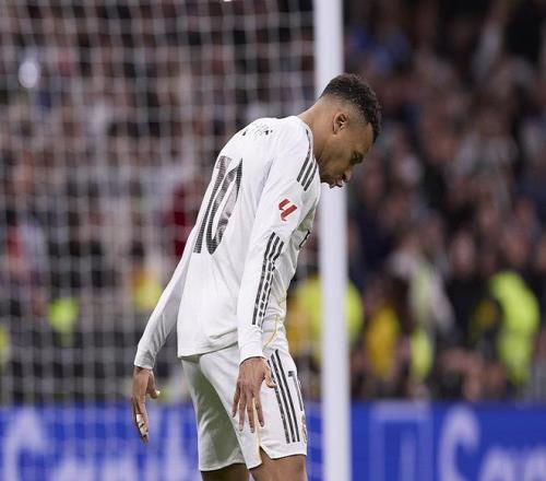 人民日报聚,焦青春活力,球场,开云体育,开云体育官网,开云体育app,开云体育平台,KAIYUN,SPORTS,kaiyun登录入口